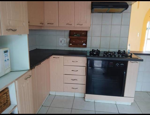 3 BEDROOM HOUSE FOR SALE IN ESCOMBE